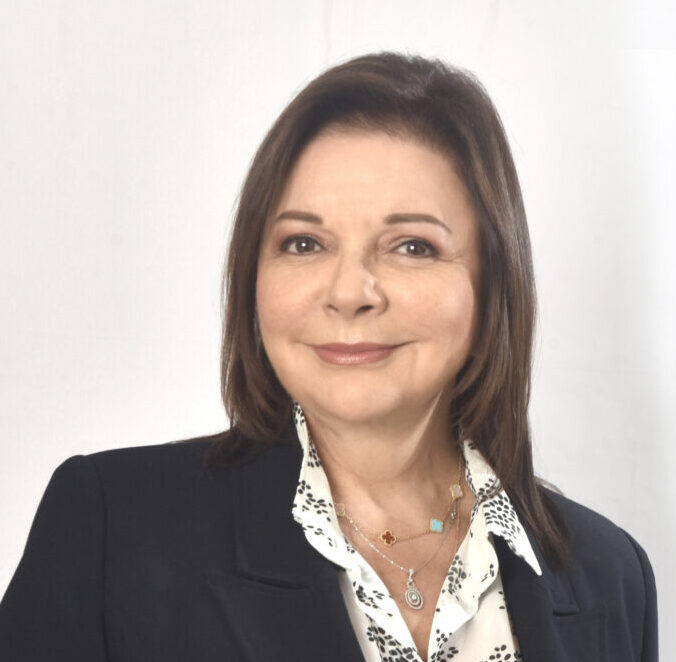 Picture of Cecilia Valenzuela