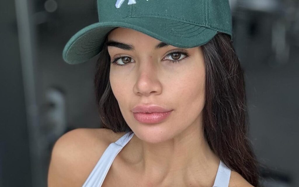 SAMANTHA BATALLANOS