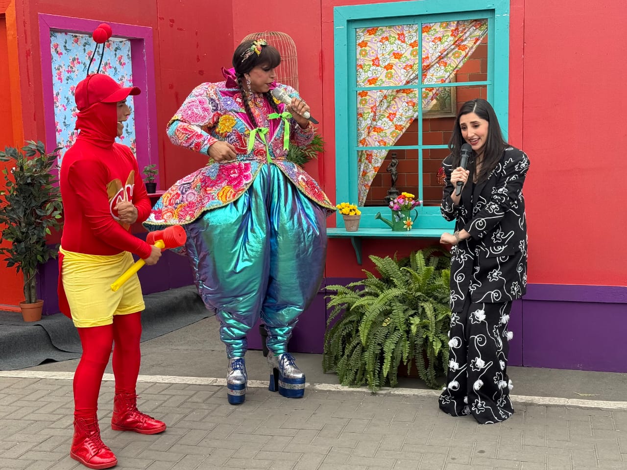 Elenco de 'Chespirito' en la Chola Chabuca