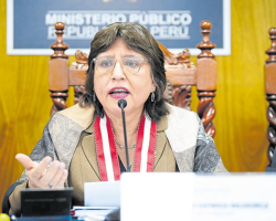 Delia Espinoza traba retorno de Patricia Benavides a la Fiscalía