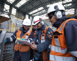 Trabajadores peruanos